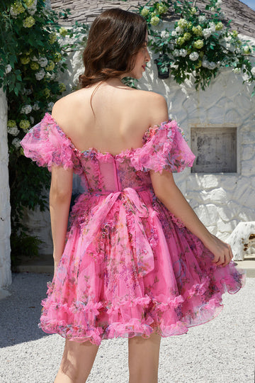Hermosa una línea fuera del hombro Fucsia Tul Vestido corto de bienvenida con mangas cortas